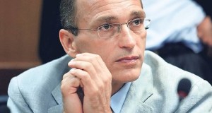 &mu;&pi;ό&mu;&pi;&omicron;&lambda;&alpha;&sigmaf;