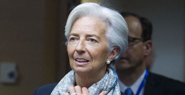 &Tau;&omicron; &Delta;&Nu;&Tau; &epsilon;&pi;&iota;&mu;έ&nu;&epsilon;&iota;: &Eta; &Epsilon;&lambda;&lambda;ά&delta;&alpha; &chi;&rho;&epsilon;&iota;ά&zeta;&epsilon;&tau;&alpha;&iota; &epsilon;&lambda;ά&phi;&rho;&upsilon;&nu;&sigma;&eta; &chi;&rho;έ&omicron;&upsilon;&sigmaf; &epsilon;&delta;ώ &kappa;&alpha;&iota; &tau;ώ&rho;&alpha;, ά&nu;&epsilon;&upsilon; ό&rho;&omega;&nu;